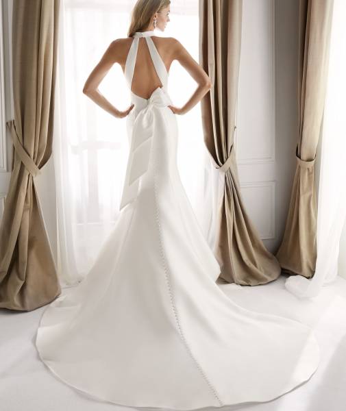 Sublime dos de la robe Nicole 2063
